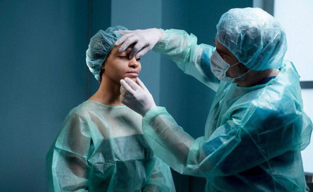 Para algunas personas, las intervenciones plásticas representan una oportunidad para mejorar su autoimagen. (Foto: Freepik)