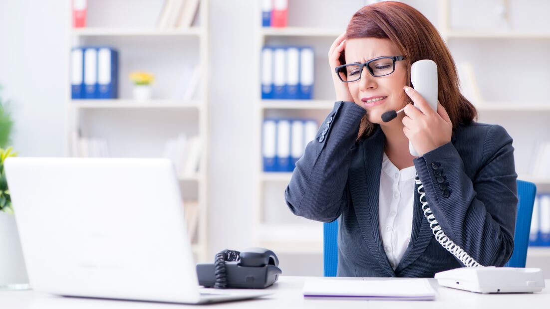 Las llamadas de fraude pueden imitar a bancos o empresas reales (Foto: Canva)