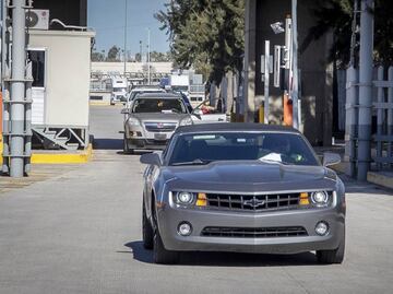 Autos chocolate 2025: la lista negra de vehículos que México no permitirá regularizar
