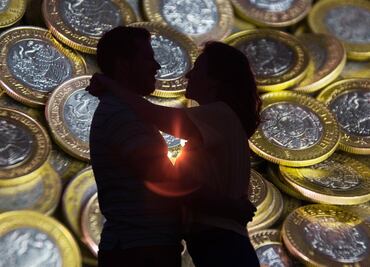 ¿Qué hacer si tu pareja gana más dinero que tú? Te revelamos solución efectiva en 1 minuto