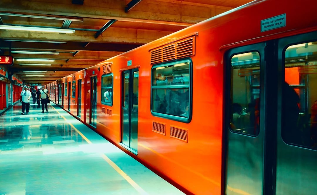 Aviso Metro de la Ciudad de México: Prohibición de servicio a usuarios. (Foto: Redes sociales)