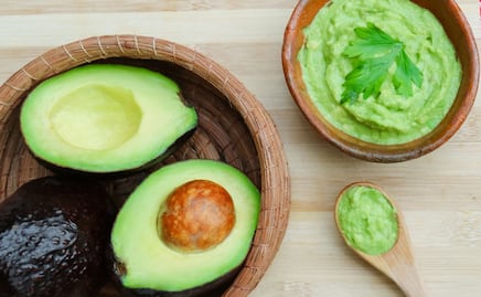 Taqueros de México ahorran dinero con esta salsa de guacamole sin aguacate