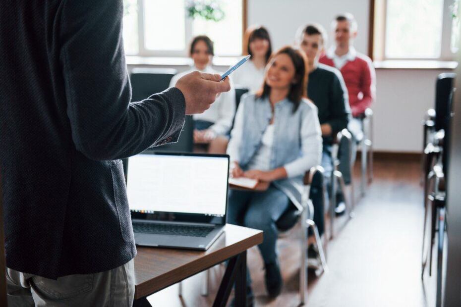 Recursos únicos que ofrece Harvard Business School. (Foto: Freepik)
