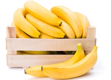 Plátano está a 20 pesos el kilo en mercados, ¿qué beneficios tiene comerse uno diario?