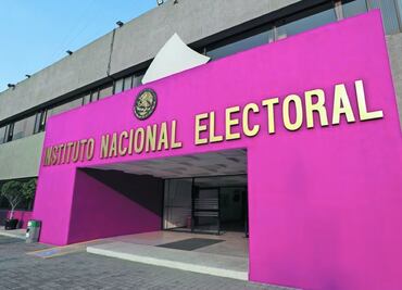 INE lanza empleos con sueldos de 15 mil pesos al mes, contratan con secundaria terminada y hasta adultos mayores