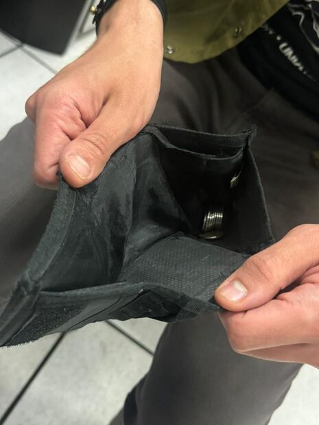 Cartera de Aldo Santamaría, joven con altas ambiciones. (Foto: Daniel Fitta/DeDinero)