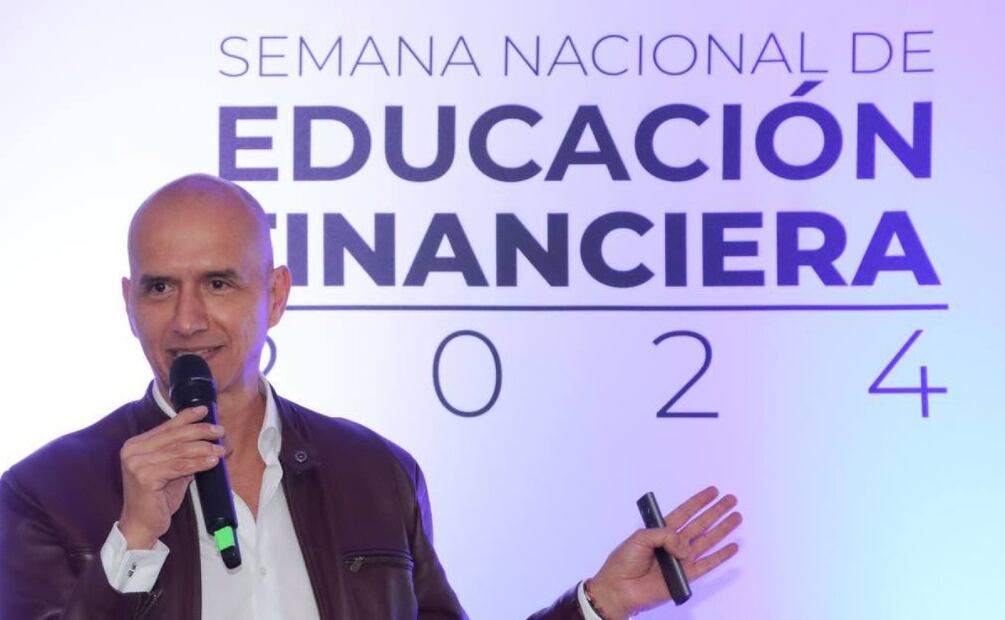 ¿Qué hacer cuando estás desesperado por dinero? Entrevista a Salvador Guerrero Chiprés. (Foto: Redes sociales)