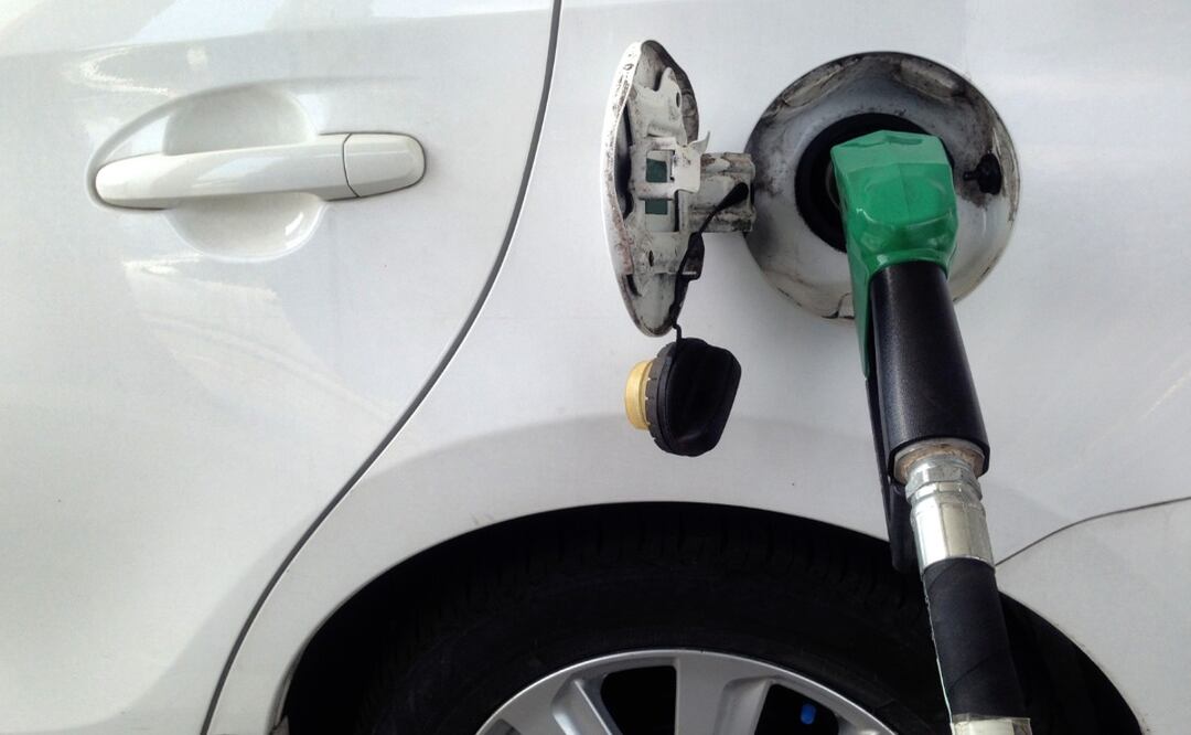 Conoce el precio del litro de gasolina en México, hoy 25 de abril. (Foto: DeDinero)