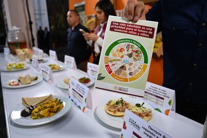 Empieza tu negocio en una escuela: Qué alimentos se pueden vender y cuáles no, en cooperativas 2025