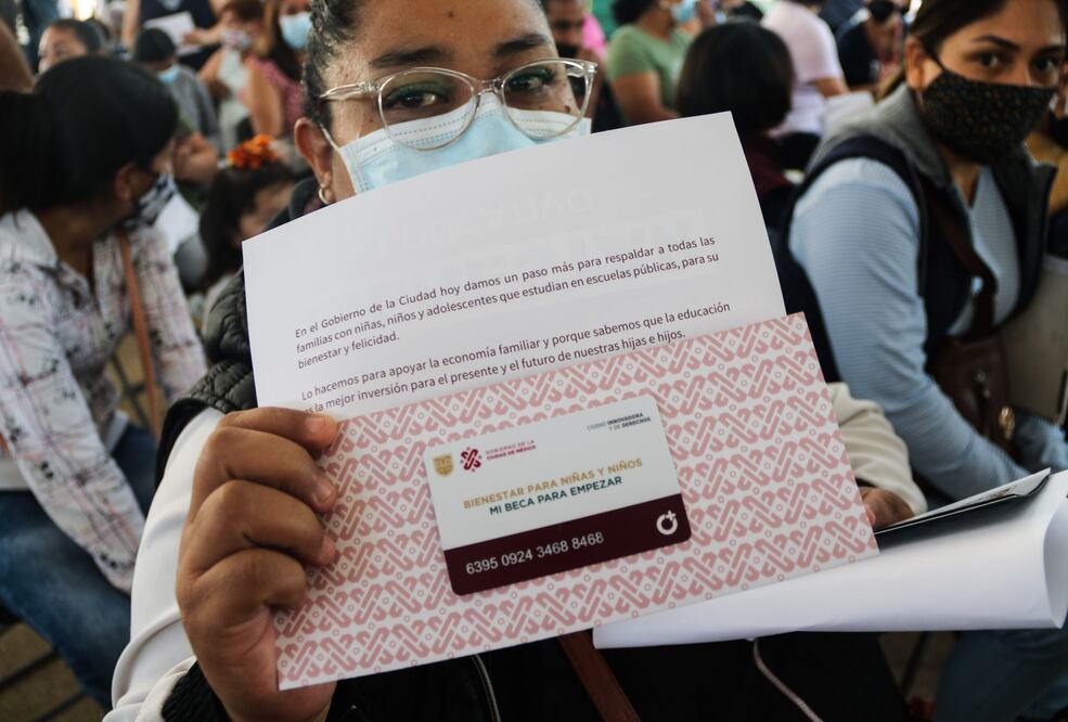 El programa Mi Beca para Empezar exige un trámite obligatorio en 2025 para conservar el apoyo (Foto: Cuartoscuro)