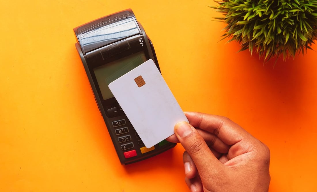 ¿Qué diferencia hay entre tarjeta de débito y tarjeta de crédito? (Foto: DeDinero)