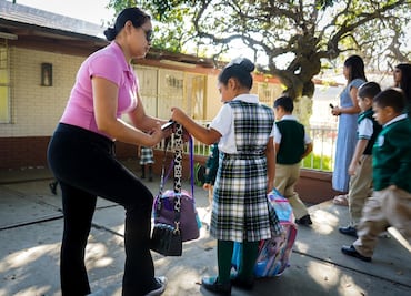 Beca Rita Cetina vs Mi Beca para Empezar: Cuál conviene