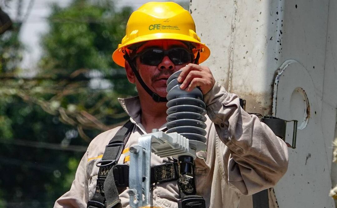 CFE te desconectó por “uso ilícito”: esto debes hacer para recuperar la luz hoy mismo. (Foto: Cuartoscuro)