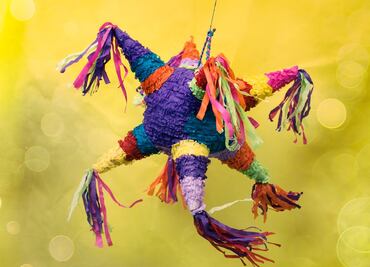 Dónde comprar una piñata navideña en CDMX por menos de 100 pesos