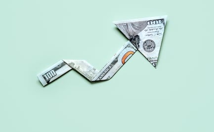 ¿Qué es lo que hace que suba el dólar en México 2024?