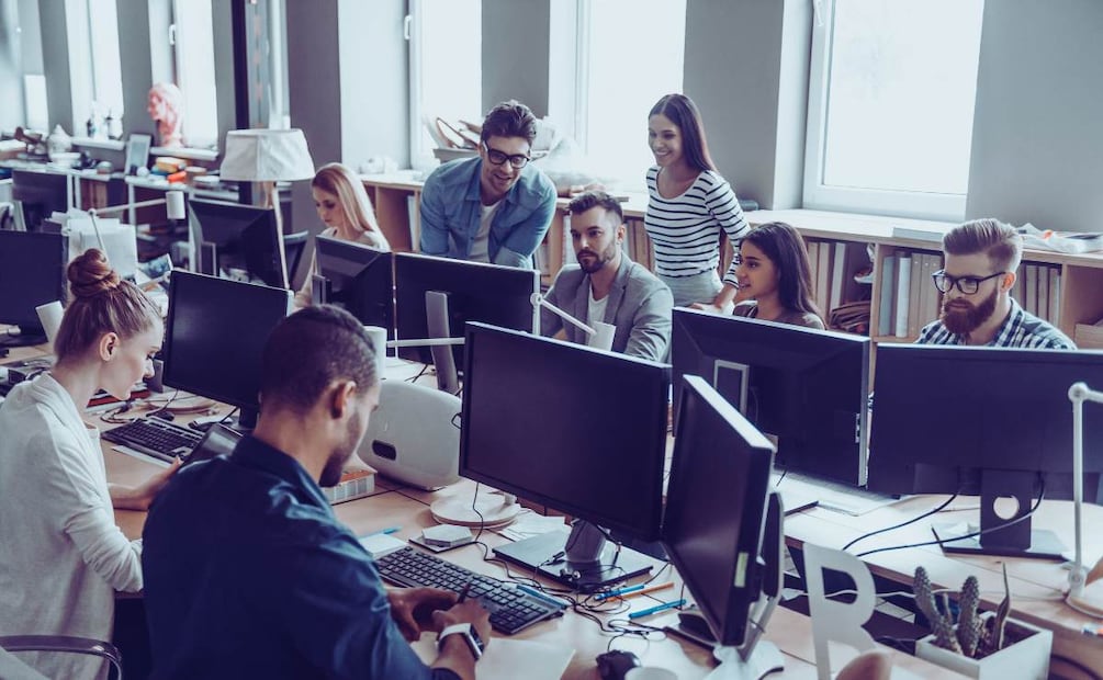 ¿Cuándo entra en vigor la jornada laboral de 40 horas? (Foto: DeDinero)