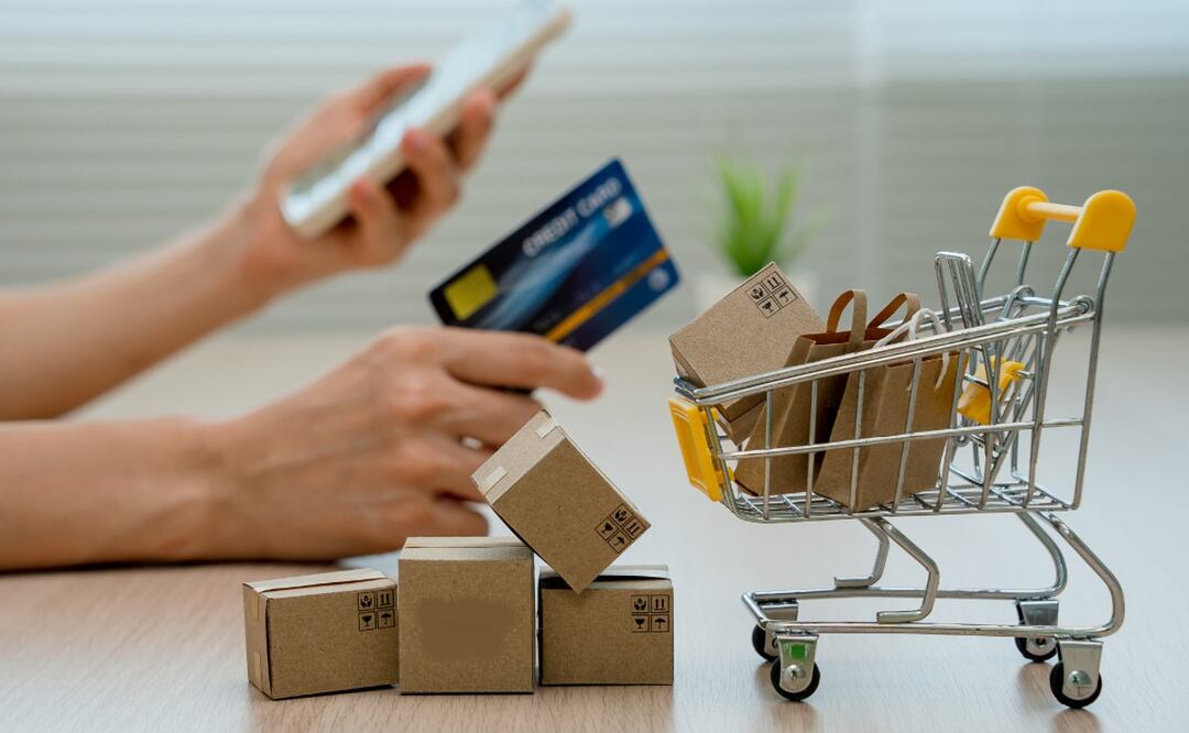 Descubre en qué tiendas podrás comprar con descuentos y a meses sin intereses. (Foto: DeDinero)