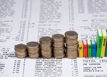 ¿Cuánto dinero se necesita para estudiar en el extranjero? 10 gastos a considerar