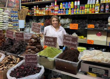 Moles Toñita: Tradición mexicana que hace tu cena navideña más económica y deliciosa