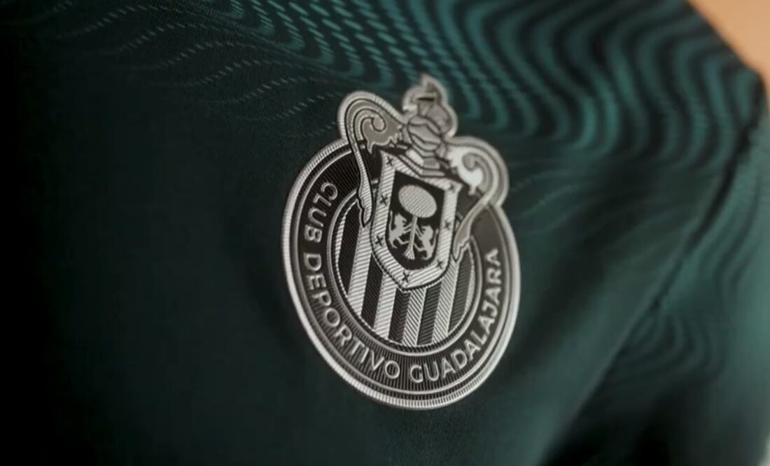 Luego de la eliminación en cuartos de final, el Guadalajara presentó su tercer uniforme. (Foto: Captura de pantalla)