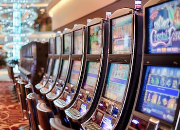 Historias virales: Gana premio millonario en casino y sucede lo peor tras emociones extremas