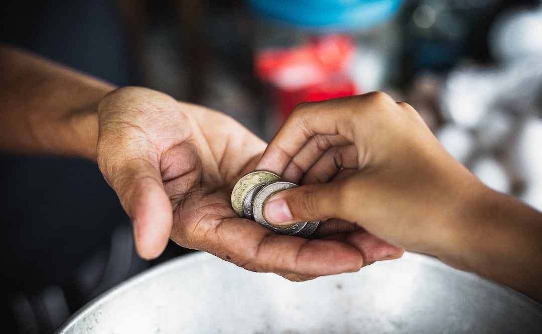 ¿Cómo pedir amablemente que te paguen? (Foto: DeDinero)