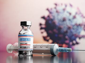 Demanda millonaria vs vacuna antiCovid AstraZeneca, reconoce que puede provocar trombosis