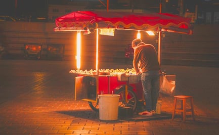 De la informalidad al SAT: Doña Pache quiere registrar su puesto de comida para cobrar con tarjeta, acceder a créditos y esta lista de beneficios