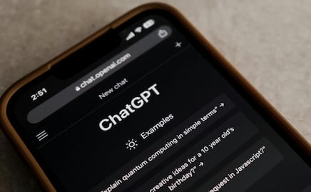 Las 44 profesiones que podrían desaparecer por la inteligencia artificial, según el creador de ChatGPT