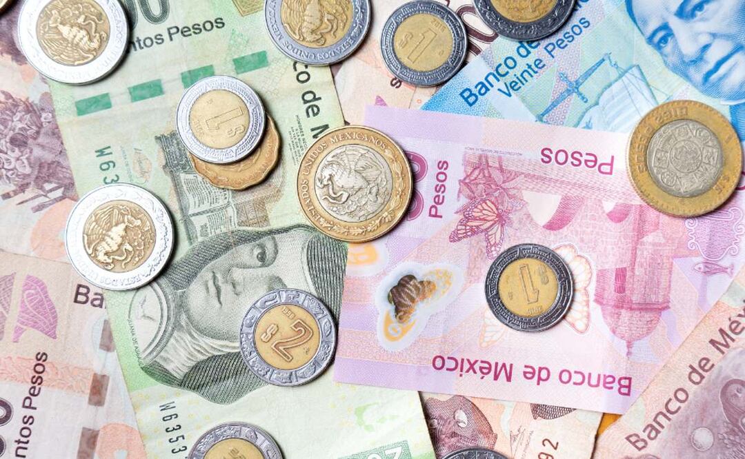 Descubre cuánto pagarías por un préstamo de 30 mil pesos según tus opciones de plazo y CAT. (Foto: DeDinero)