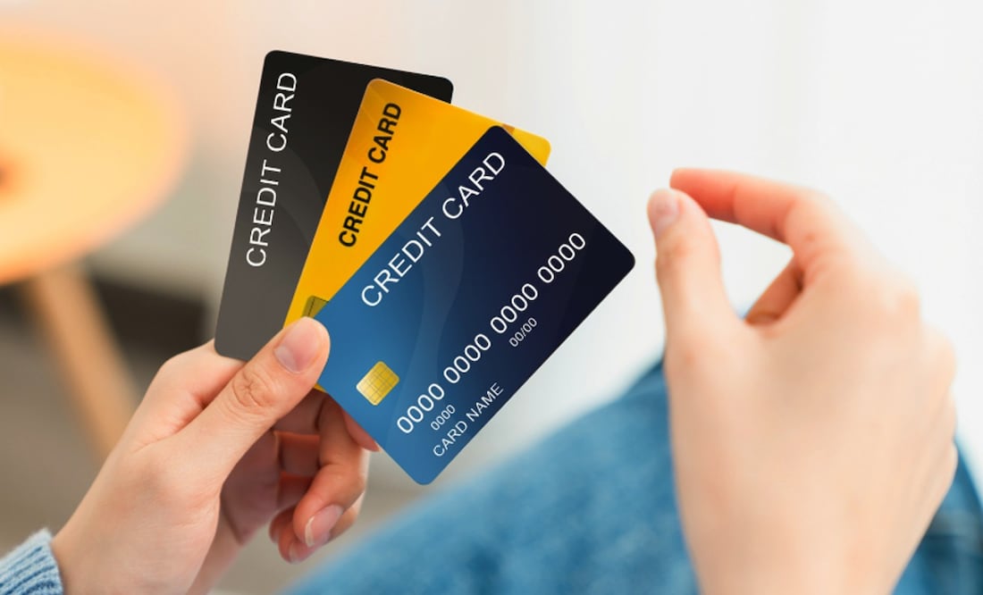 Descubre cuáles son los beneficios de tener una tarjeta de crédito. (Foto: DeDinero)
