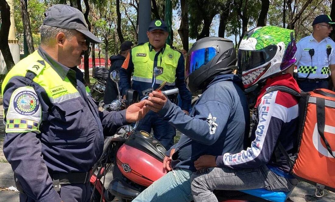 Existen dos entidades principales a nivel mundial que certifican cascos para motocicleta. (Foto: Gaspar Betancourt/EL UNIVERSAL)