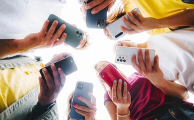 La Generación Z cambia el sistema de crédito en México, consulta más, solicita menos y exige valor real