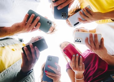 La Generación Z cambia el sistema de crédito en México, consulta más, solicita menos y exige valor real