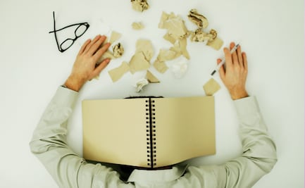 Pensamientos tóxicos sobre tu trabajo que no te permiten avanzar: “Mi jefe es el problema”