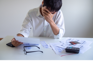 ¿Cómo el estrés financiero impacta tu salud mental? Trastornos y soluciones según la Condusef