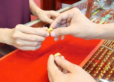 Cuánto dinero te dan por empeñar: Simuladores en Internet antes de ir a casa de empeño