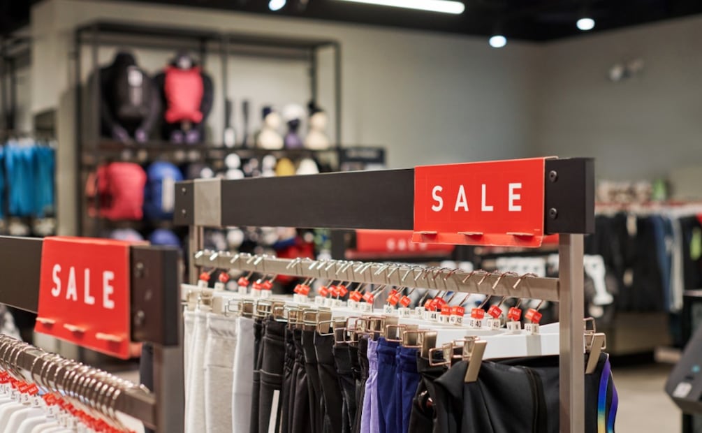 Crédito Fonacot 2025: solicita hasta cuatro meses de tu sueldo antes del Buen Fin y Black Friday. (Foto: Canva)