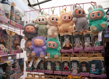 Transforma a tu Labubu con estilo: Pilares de CDMX lanza taller gratuito de confección de ropa