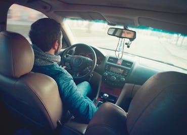 Conductor de Uber usará IMSS e Infonavit: "He trabajado enfermo sin parar, le urge a mis riñones"