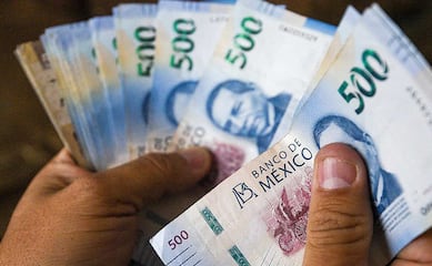 ¿Te quedas sin dinero antes de quincena? Así pides un adelanto de nómina en BBVA, Banorte y Azteca 