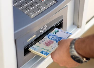 Protege tu dinero: Seguro de tarjetas bancarias contra robo en cajeros automáticos y compras en línea