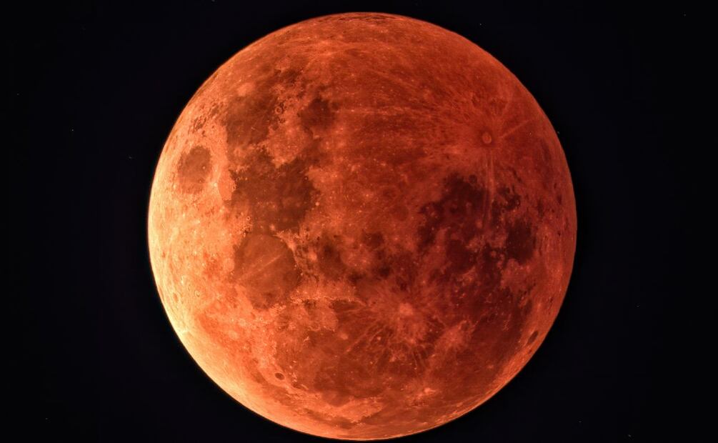 ¿Cuándo va a ver el eclipse lunar 2025? (Foto: DeDinero)