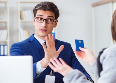 Guía esencial para usar tu tarjeta de crédito sin caer en deudas