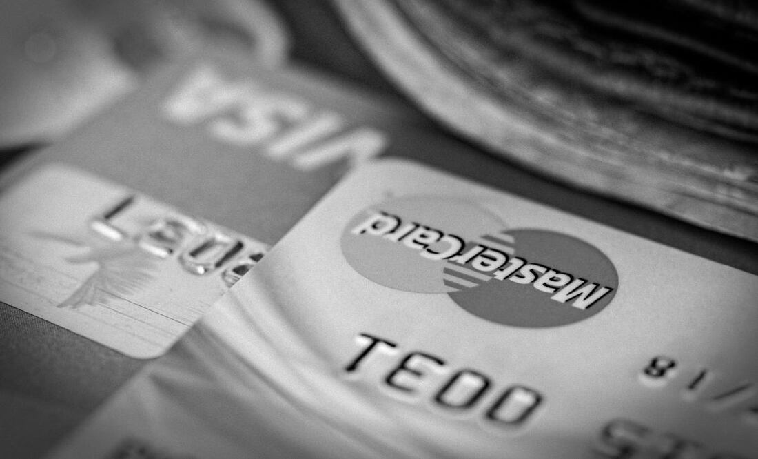 Estos ciberdelincuentes también son conocidos por vender "tarjetas blancas" en sitios de comercio en línea. (Foto: Pixabay)