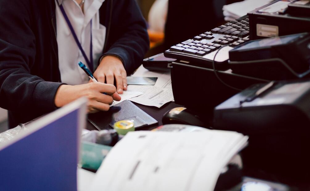¿Qué bancos no cobran comisión? (Foto: DeDinero)