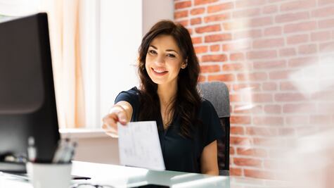 Cómo leer tu recibo de nómina y no perder beneficios