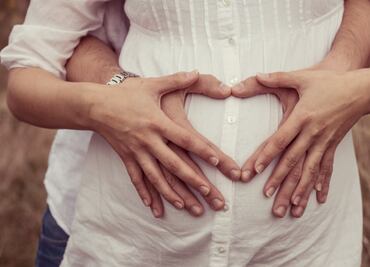 Costos del embarazo, cómo proteger tu economía si eres mamá primeriza