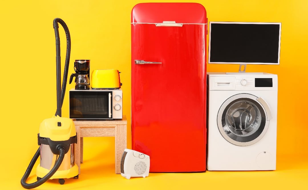 ¿Qué aparatos desconectar para ahorrar electricidad? (Foto: DeDinero)