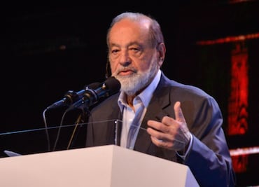 Carlos Slim arremete contra las pensiones en México ¿Qué sugiere para erradicar la pobreza?